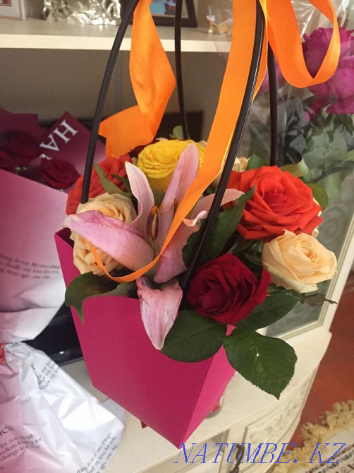 Flowers are sold urgently very cheap!!! Алмалы - photo 3