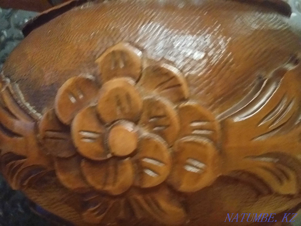 Стол. Румыния. Джоконда.Инкрустация разными породами дерева Алматы - изображение 5