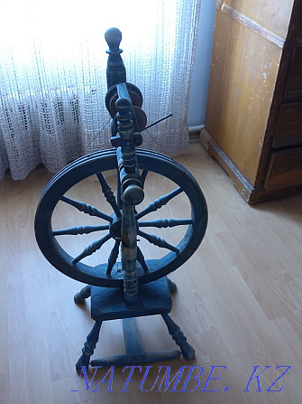 Selling wooden spinning wheel Taraz - photo 1