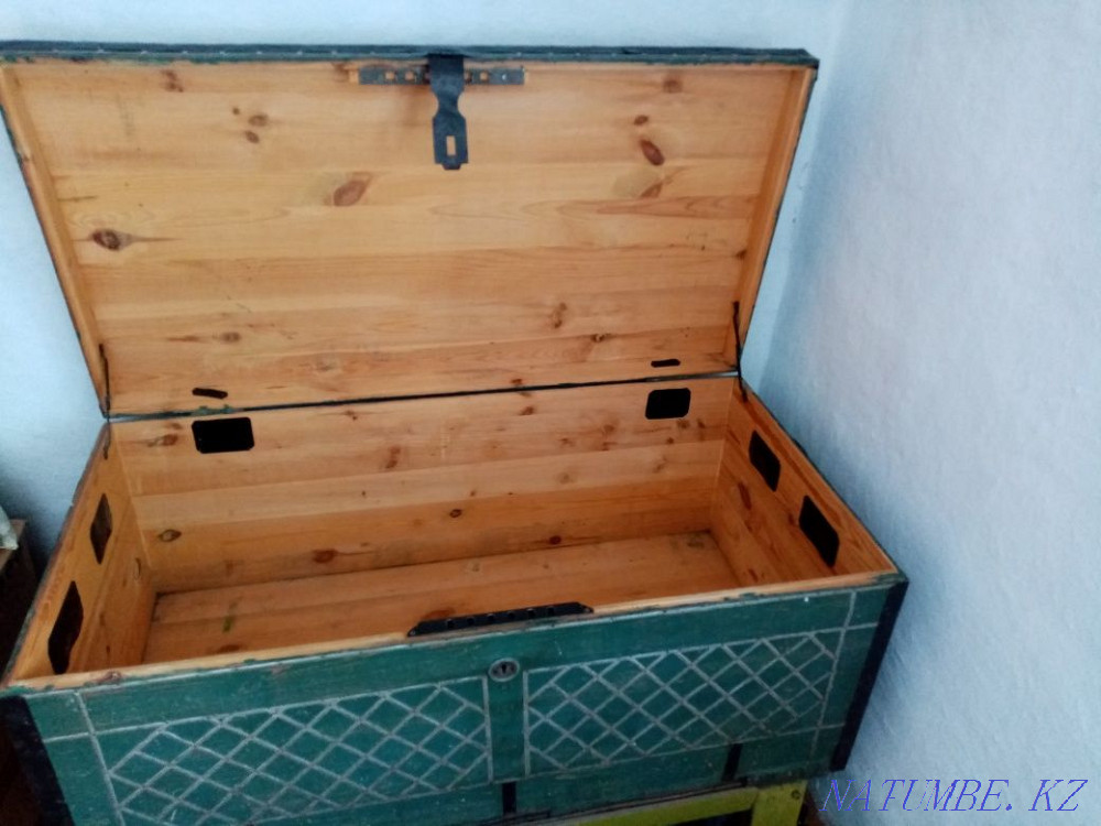 Сундук из чистого дерева АНТИКВАРИАТ!  - изображение 2