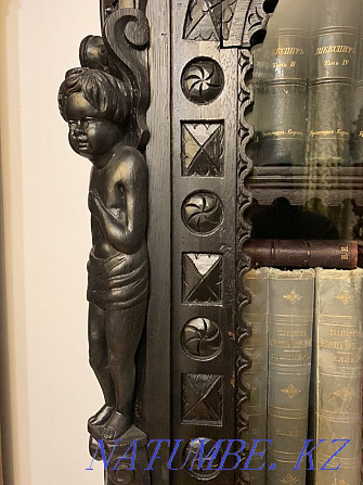 Luxurious antique bookcase! Thread! Early 19th century! Almaty - photo 4