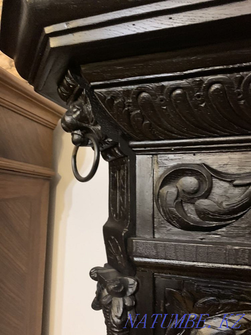 Luxurious antique bookcase! Thread! Early 19th century! Almaty - photo 3