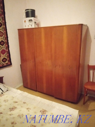 Old wardrobe, wood Almaty - photo 1