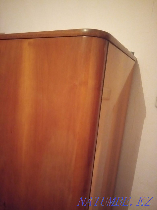 Old wardrobe, wood Almaty - photo 3