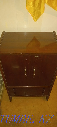 Sell chest of drawers 1970 Romania Бесагаш - photo 1