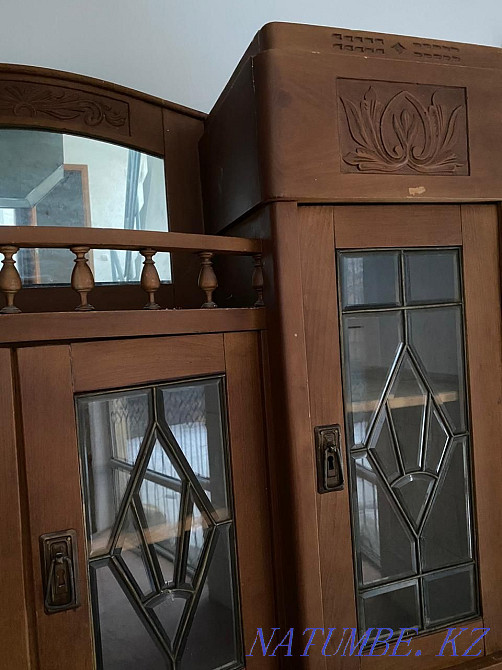 Продам антикварный буфет Алматы - изображение 4