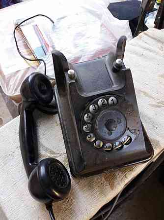 Ретро телефон 1950 годов выпуска Шымкент
