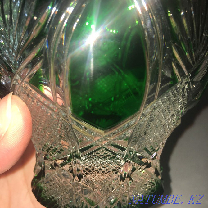 Faberge vase with engraving Almaty - photo 2