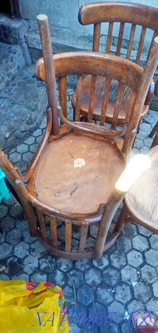 Стулья веские, XX век. Алматы - изображение 4