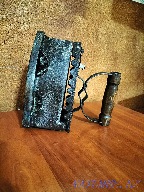 Утюг антиквариат Усть-Каменогорск - изображение 3