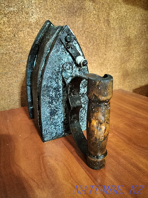 Утюг антиквариат Усть-Каменогорск - изображение 2