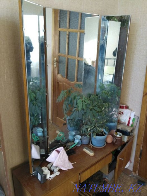 Трюмо советского периода Балхаш - изображение 1