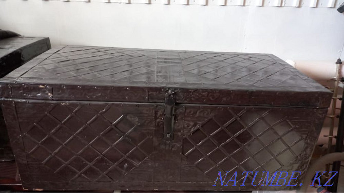 chest antiques Petropavlovsk - photo 1