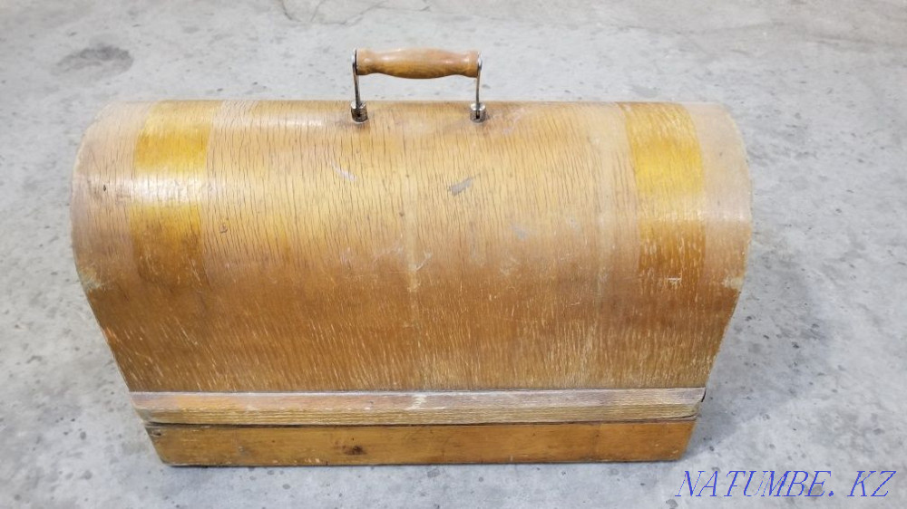 Sewing machine PMZ them. Kalinina Almaty - photo 4