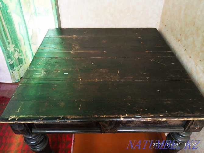 antique table Petropavlovsk - photo 2