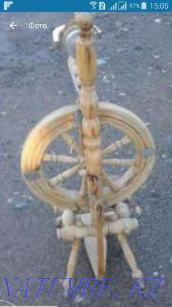 I will sell an old spinning wheel of the 19th century, made of natural wood, handmade Almaty - photo 1