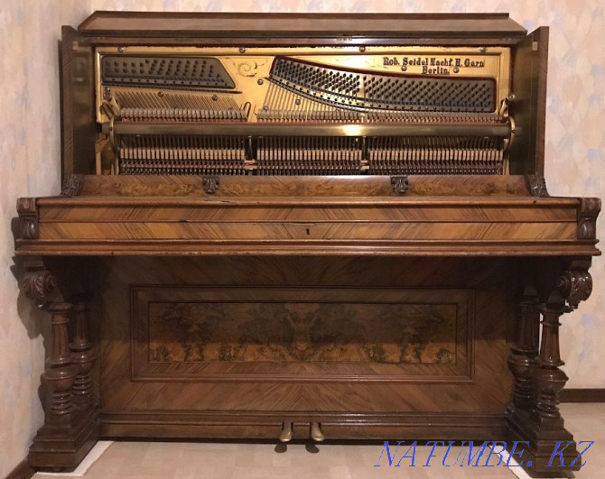 Antique piano (circa 1890) Almaty - photo 3