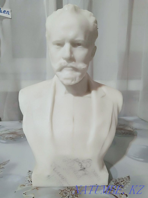 Bust of Tchaikovsky Karagandy - photo 2