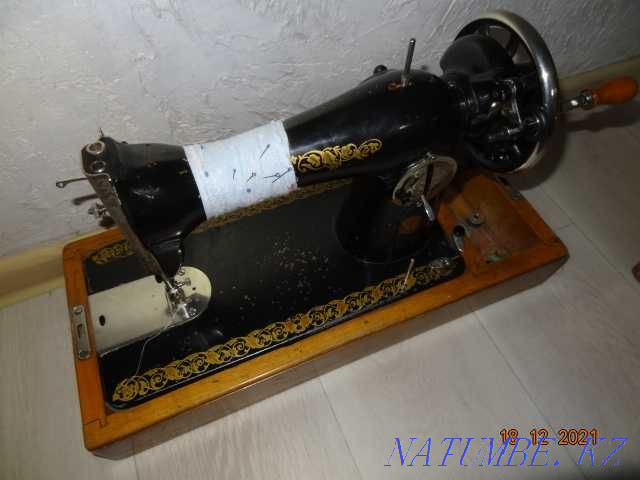 Sewing hand machine 1960 Almaty - photo 5