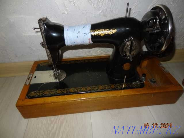 Sewing hand machine 1960 Almaty - photo 1