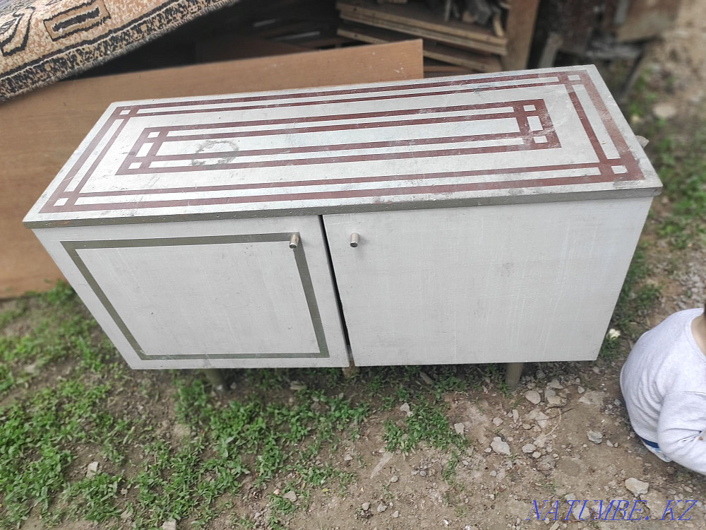 Тумба старинный советских времён Бесагаш - изображение 2