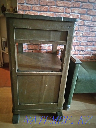 Antique cabinet for the gramophone of the USSR. Almaty - photo 3
