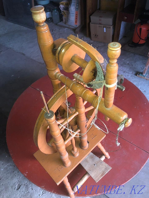 Прялка ножная старинная Костанай - изображение 1