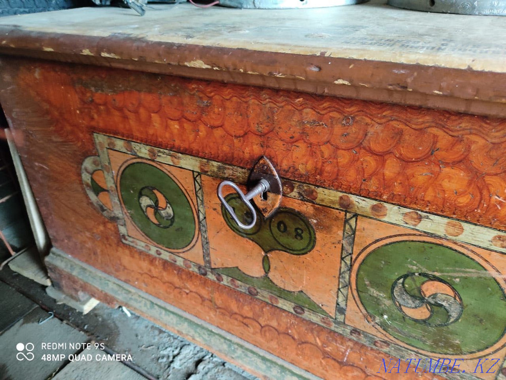 Сундук. Антиквариат. Павлодар - изображение 1