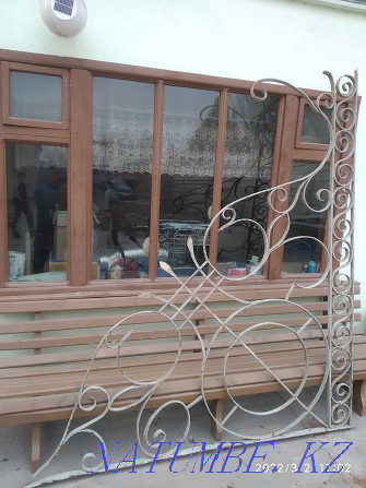 Selling antique antique wrought iron porch of the 19th century.  - photo 4