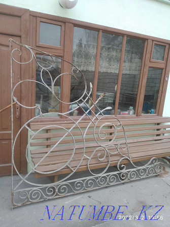 Selling antique antique wrought iron porch of the 19th century.  - photo 3