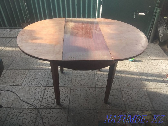 Советский деревянный круглый стол Жетыген - изображение 3