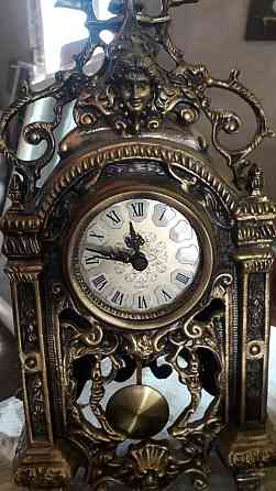 Часы антикварные  Астана