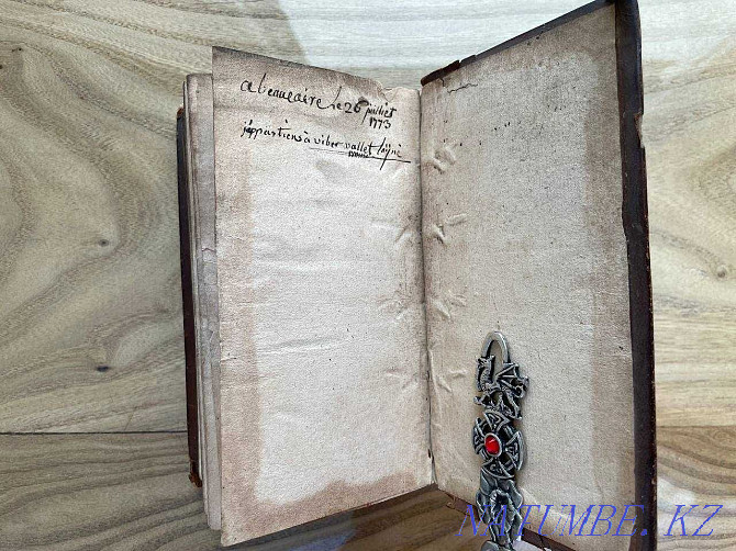 1677 жылғы антикварлық кітап Ұлы Темірланның тарихы  Астана - изображение 3