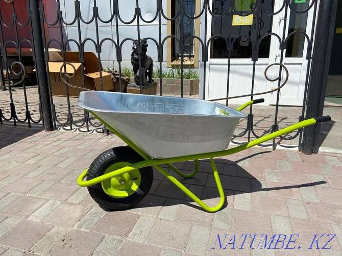 Galvanized load capacity 250kg, 110l trough wheelbarrow, construction trolley Almaty - photo 5