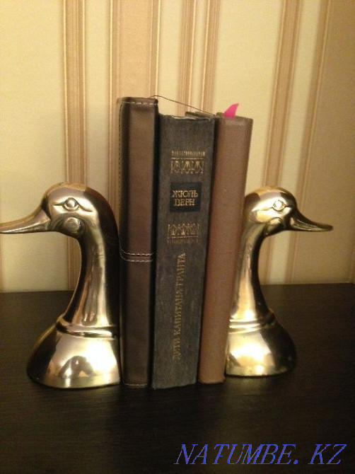Букинг латунный для книг "Утки" антикварный Англия Павлодар - изображение 3