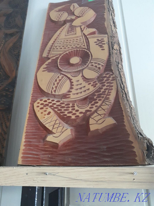 Painting on a saw cut tree Balqash - photo 1