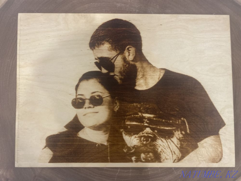 Portrait on a tree from a photograph Petropavlovsk - photo 1