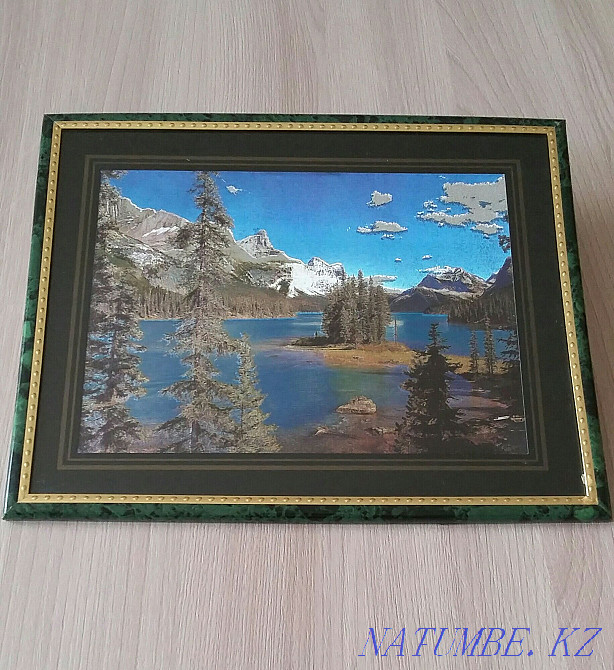 Картина шелкография под стеклом Алматы - изображение 1