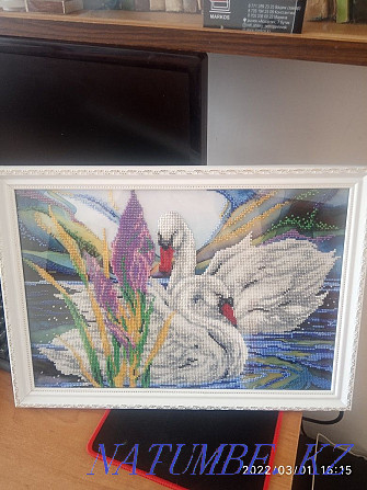 Лебеди картина из бисера Петропавловск - изображение 4