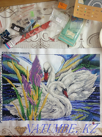 Лебеди картина из бисера Петропавловск - изображение 3