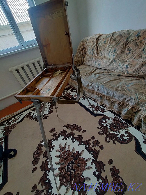 Sell easel, sketchbook  - photo 1