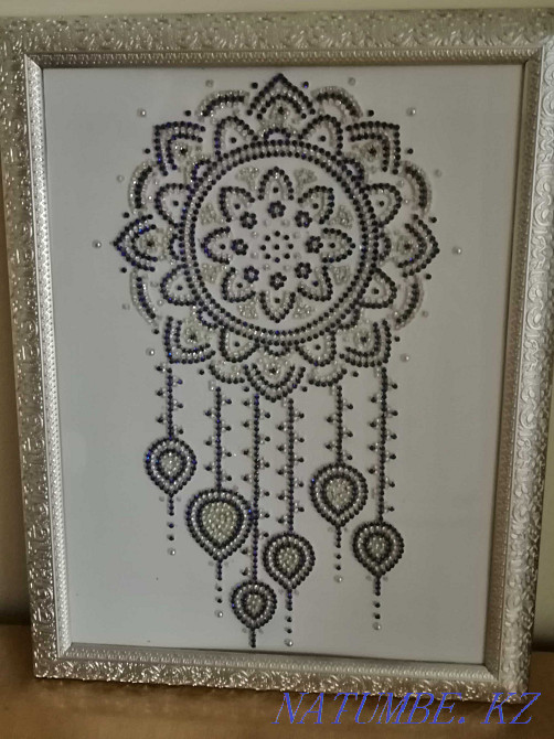 The author's picture of rhinestones "Diamond brooch" Astana - photo 3