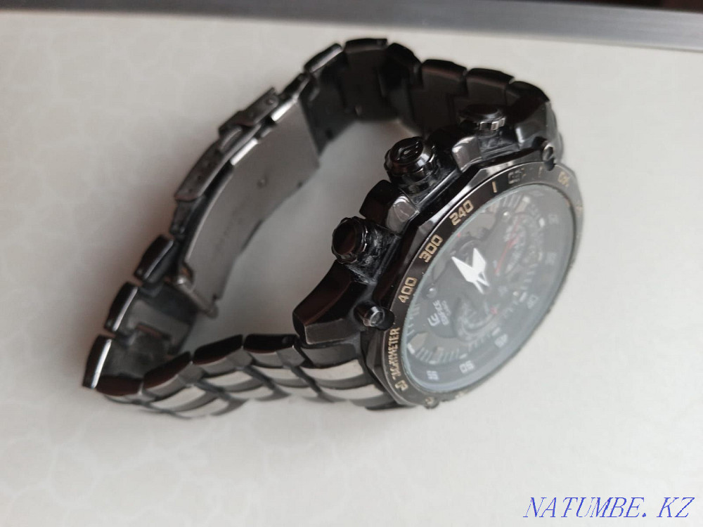 Edifise casio часы наручные оригинал в отличном состоянии Алматы - изображение 5