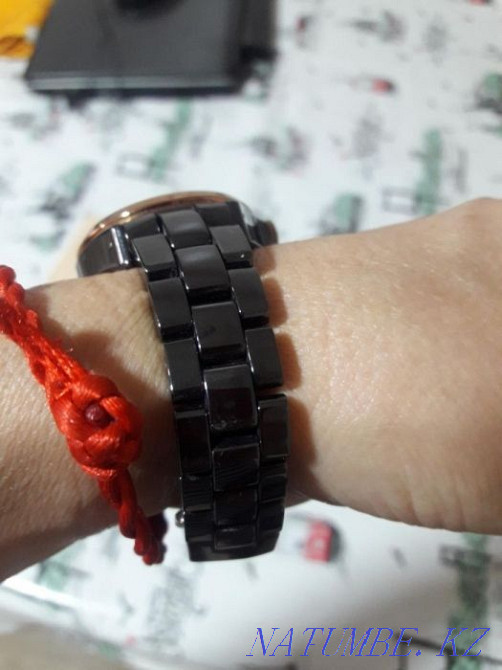 Women's wrist watch Almaty - photo 2