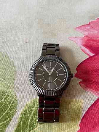 Срочно продаю женские наручные часы Актобе