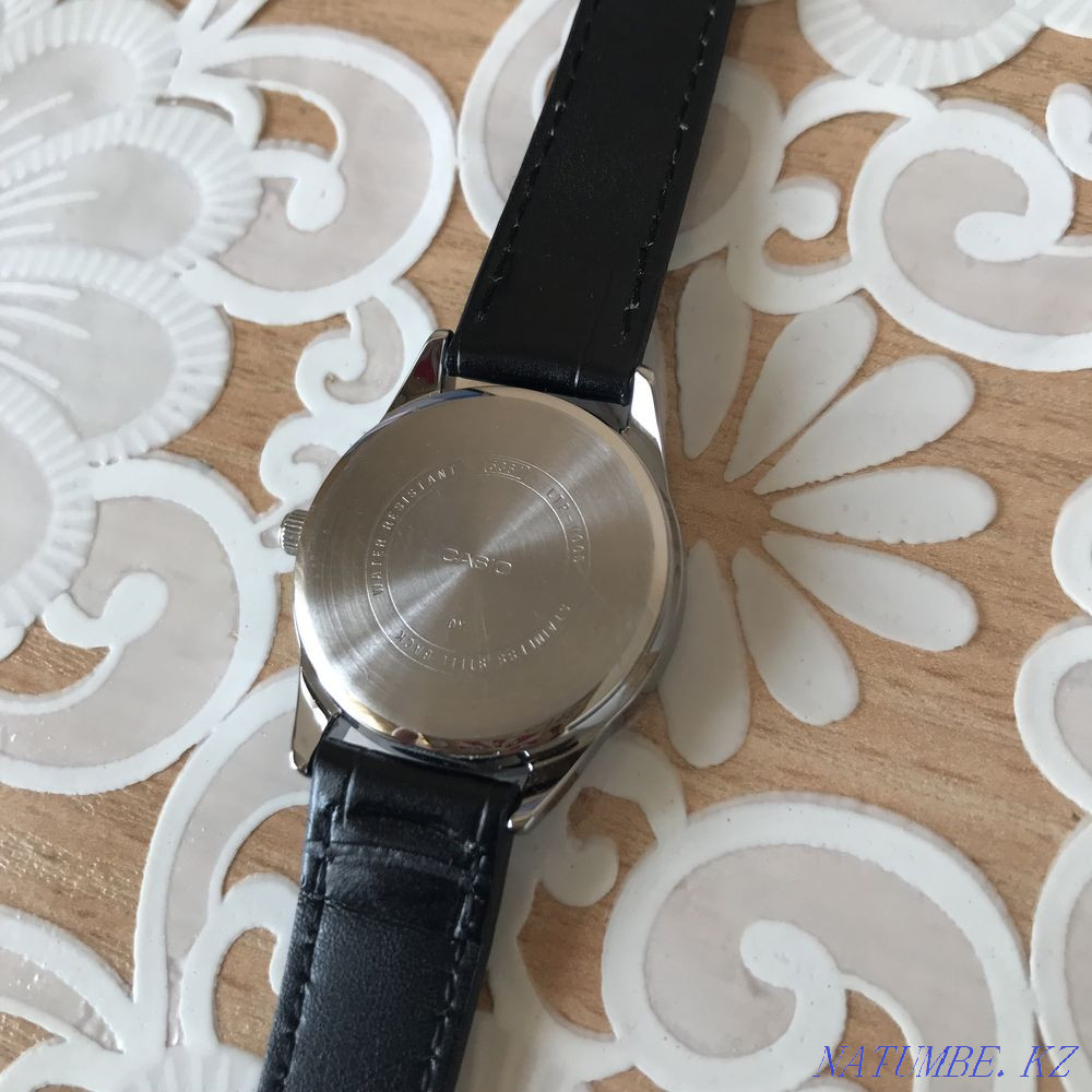 CASIO women's watch with leather strap in excellent condition! Astana - photo 3