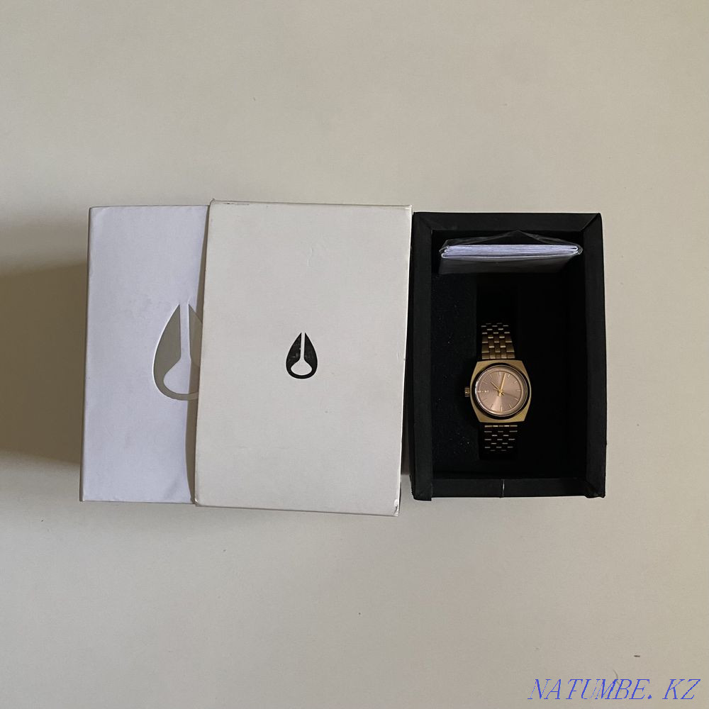 NIXON Small Time Teller Women's Часы наручные Алматы - изображение 2