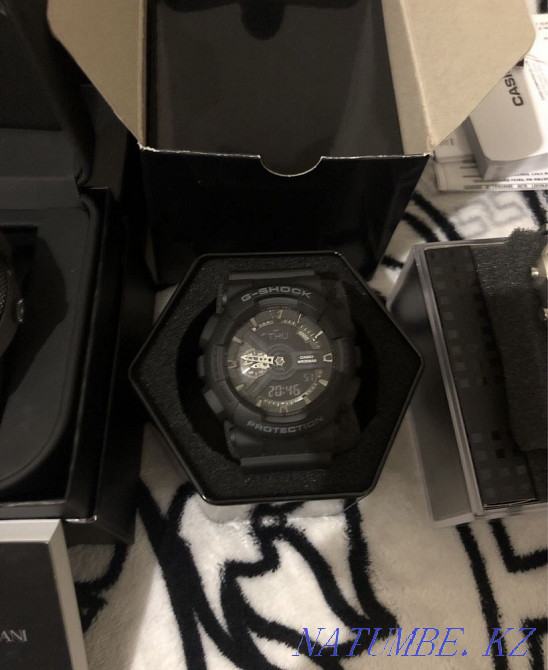 Продам оригинальные наручные часы брендов: «Armani» и «Casio». Актау - изображение 1