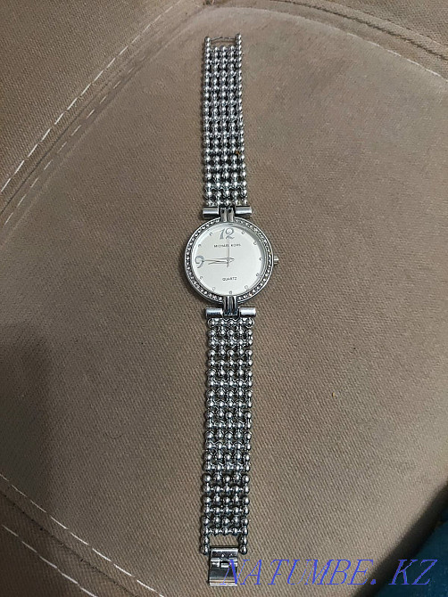 Часы наручные Michael Kors Алматы - изображение 1