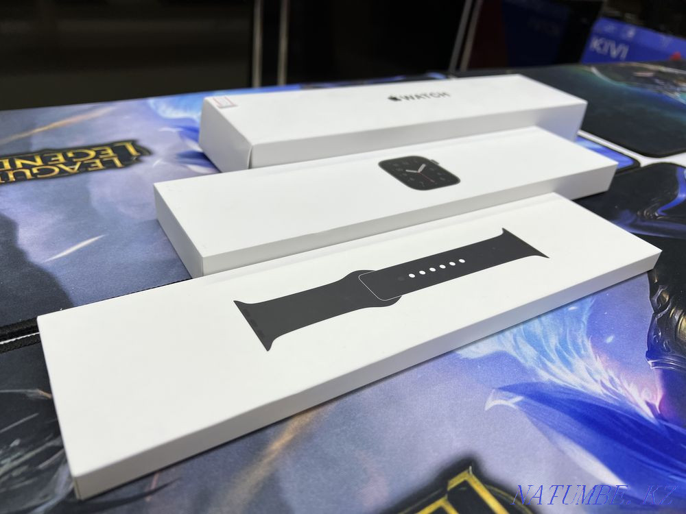 Наручные Часы Apple Watch SE 40mm - Состояние идеальное! Астана - изображение 1